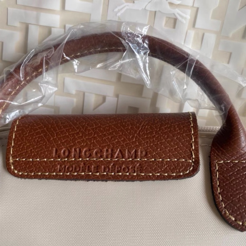 Longchamp Le Pliage White Shoulder Bag - Picture 3 of 5